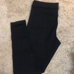 Black legging/slacks